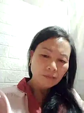 Snapshot of Lili-123k chatting on December 14, 2025, 10:48 pm Lili-123k online show from December 14, 2025, 10:48 pm