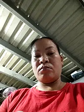 felicity chloe online show from April 14, 2026, 12:32 pm