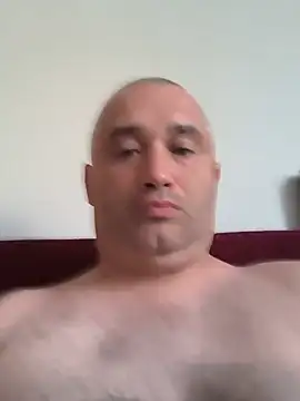 Snapshot of Olomoucak1982 chatting on June 29, 2026, 5:45 pm Olomoucak1982 online show from June 29, 2026, 5:45 pm