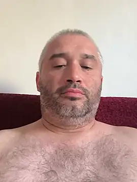 Snapshot of Olomoucak1982 chatting on June 25, 2026, 5:40 pm Olomoucak1982 online show from June 25, 2026, 5:40 pm
