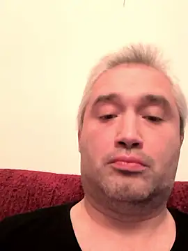 Snapshot of Olomoucak1982 chatting on December 4, 2025, 4:50 pm Olomoucak1982 online show from December 4, 2025, 4:50 pm