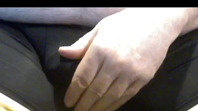 Snapshot of dadbodsensei_ chatting on February 3, 2026, 6:00 am dadbodsensei online show from February 3, 2026, 6:00 am