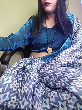 Lovely Ladyboy star online show from February 26, 2026, 4:51 pm