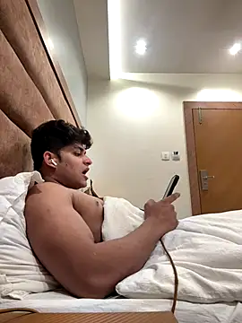 Snapshot of Anshtease chatting on December 18, 2025, 7:40 pm Anshtease online show from December 18, 2025, 7:40 pm