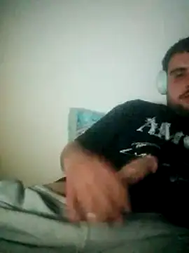 Snapshot of KF_hway chatting on April 18, 2026, 12:24 am KF hway online show from April 18, 2026, 12:24 am
