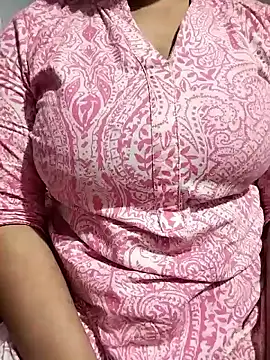 hottyrose69 online show from February 12, 2026, 3:23 pm