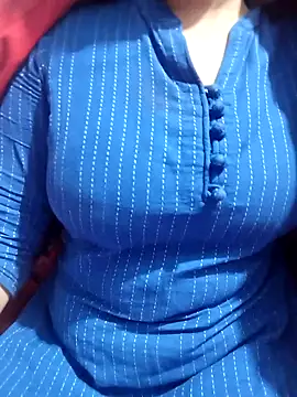 hottyrose69 online show from February 16, 2026, 5:00 pm