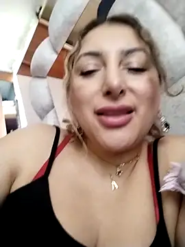 Snapshot of Eve_sol chatting on December 15, 2025, 7:52 pm Eve sol online show from December 15, 2025, 7:52 pm