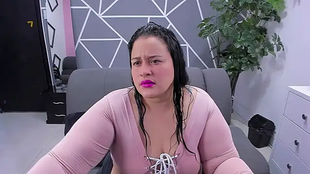 Snapshot of Atena_Glow_ chatting on February 24, 2026, 2:45 am Atena Glow online show from February 24, 2026, 2:45 am