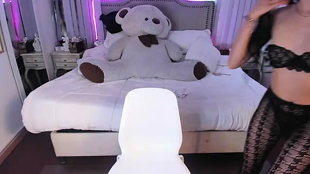 lya  brown online show from March 3, 2026, 12:23 pm