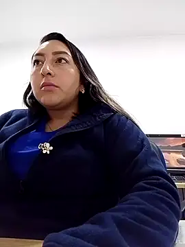 Snapshot of Valeria_montana_ chatting on January 6, 2026, 12:09 pm Valeria montana online show from January 6, 2026, 12:09 pm