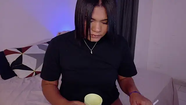 Snapshot of Aregoe_Art chatting on December 3, 2025, 8:52 pm Aregoe Art online show from December 3, 2025, 8:52 pm