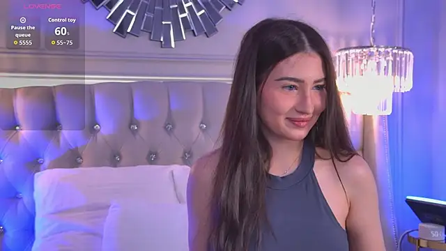 Snapshot of LisaDeviss chatting on April 12, 2026, 1:03 pm LisaDeviss online show from April 12, 2026, 1:03 pm