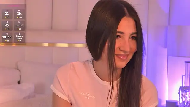 Snapshot of LisaDeviss chatting on December 22, 2025, 9:31 am LisaDeviss online show from December 22, 2025, 9:31 am