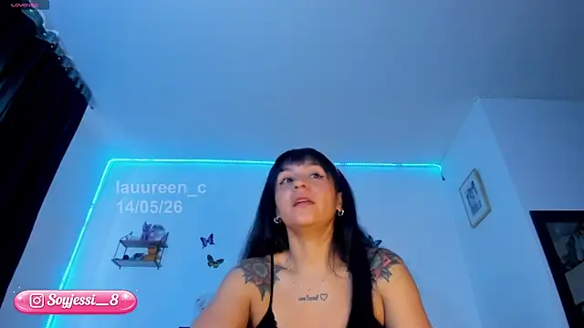 Snapshot of lauureen_c chatting on May 14, 2026, 11:40 am lauureen c online show from May 14, 2026, 11:40 am