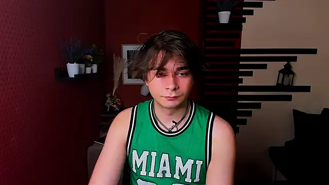 Snapshot of ErosPulseee chatting on December 14, 2025, 12:33 pm ErosPulseee online show from December 14, 2025, 12:33 pm