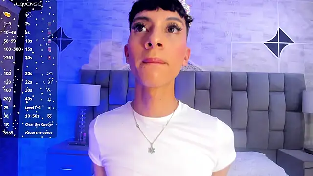 Snapshot of Jamess_Carterr_ chatting on December 17, 2025, 1:32 am Jamess Carterr online show from December 17, 2025, 1:32 am