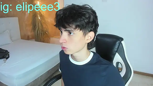 Snapshot of CONNOR_STONNE_ chatting on February 24, 2026, 7:26 pm CONNOR STONNE online show from February 24, 2026, 7:26 pm