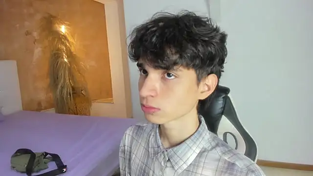 Snapshot of CONNOR_STONNE_ chatting on February 26, 2026, 7:25 pm CONNOR STONNE online show from February 26, 2026, 7:25 pm