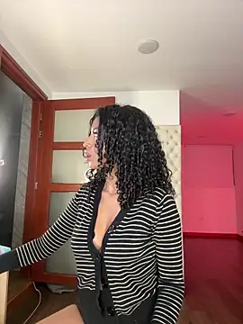 NaomiGarcia1 online show from May 30, 2026, 12:28 am