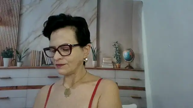 Snapshot of Luna-Hot0802 chatting on March 3, 2026, 1:07 pm Luna-Hot0802 online show from March 3, 2026, 1:07 pm