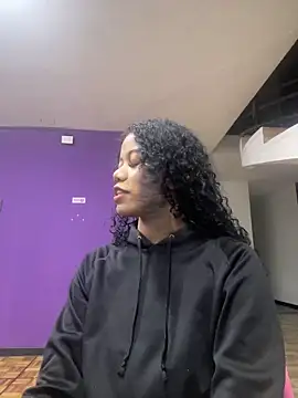 arianna roxe online show from February 19, 2026, 4:53 am