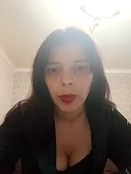 Snapshot of AnnaKissMee chatting on December 16, 2025, 12:53 pm AnnaKissMee online show from December 16, 2025, 12:53 pm