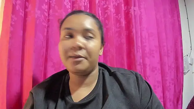 Snapshot of Sandoval_evelyn20 chatting on April 15, 2026, 11:27 pm Sandoval evelyn20 online show from April 15, 2026, 11:27 pm