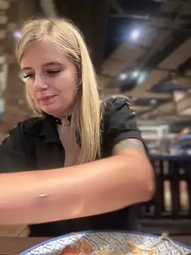 Betsy online show from January 4, 2025, 1:42 pm