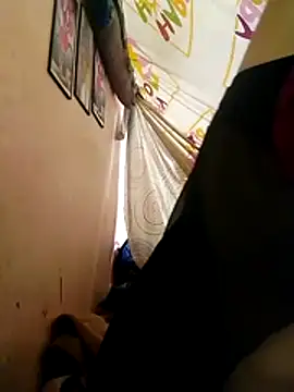 Snapshot of Almas-arabic chatting on January 8, 2026, 11:16 am Almas-arabic online show from January 8, 2026, 11:16 am