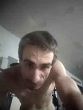 bigjohnson2914 online show from May 28, 2026, 9:49 am