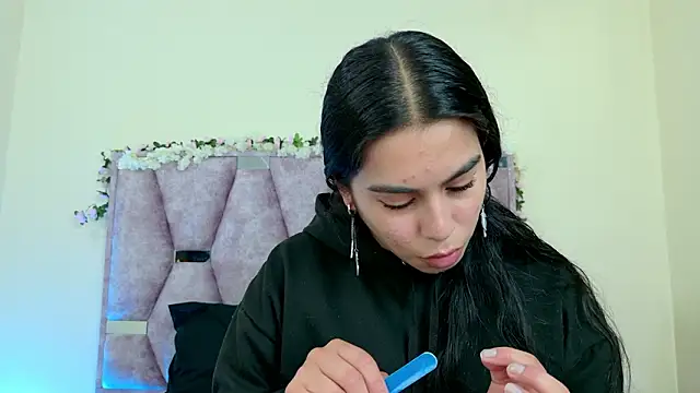 iris and damian online show from February 14, 2026, 5:24 pm