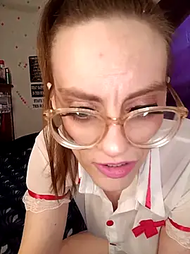 Snapshot of snowbird1117 chatting on February 9, 2026, 7:56 pm snowbird1117 online show from February 9, 2026, 7:56 pm