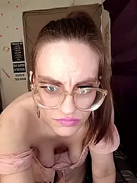 Snapshot of snowbird1117 chatting on February 13, 2026, 11:21 am snowbird1117 online show from February 13, 2026, 11:21 am