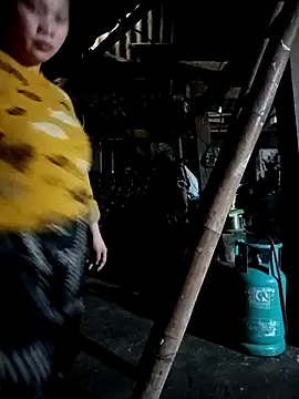 ava-dellght online show from February 1, 2026, 6:33 am