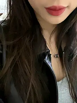 yaqing666 online show from January 11, 2026, 4:41 am