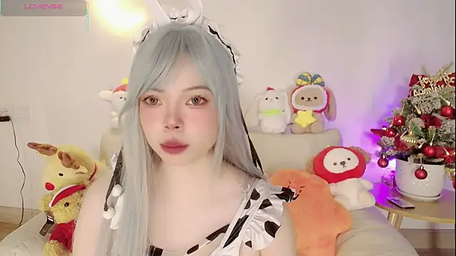 Miyeoonn online show from December 17, 2025, 1:10 am