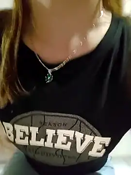 Baby-Linh online show from April 8, 2026, 12:34 am