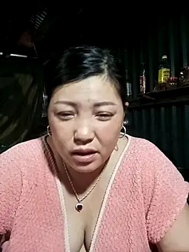 Snapshot of sary-hot2x chatting on April 1, 2026, 2:03 pm sary-hot2x online show from April 1, 2026, 2:03 pm