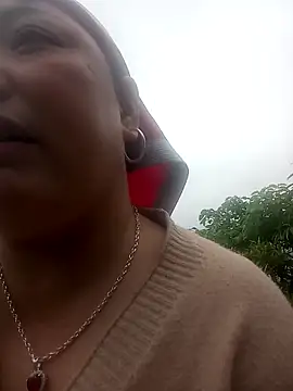 Snapshot of sary-hot2x chatting on April 5, 2026, 1:12 am sary-hot2x online show from April 5, 2026, 1:12 am