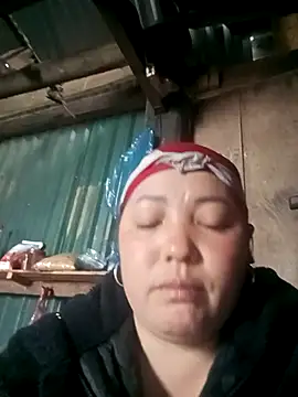 sary-hot2x online show from December 5, 2025, 3:49 am