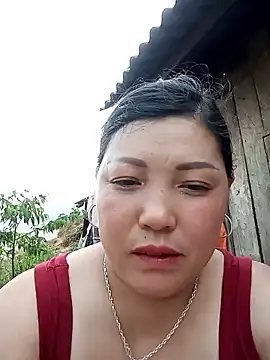 Snapshot of sary-hot2x chatting on April 6, 2026, 10:16 am sary-hot2x online show from April 6, 2026, 10:16 am