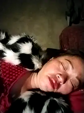 Snapshot of AlilaK2 chatting on December 15, 2025, 10:48 pm AlilaK2 online show from December 15, 2025, 10:48 pm