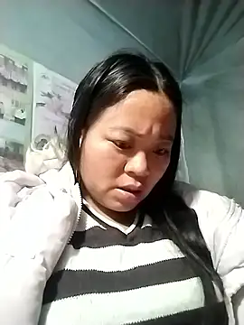 Snapshot of AlilaK2 chatting on February 3, 2026, 3:15 am AlilaK2 online show from February 3, 2026, 3:15 am