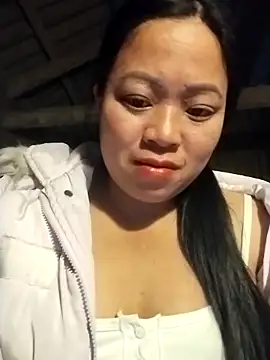 Snapshot of AlilaK2 chatting on December 14, 2025, 9:37 am AlilaK2 online show from December 14, 2025, 9:37 am