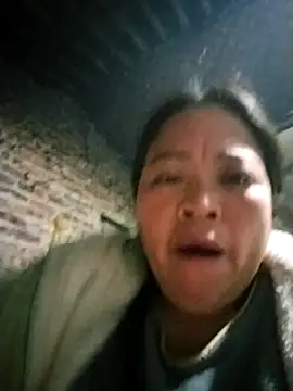 Snapshot of AlilaK2 chatting on January 10, 2026, 10:49 pm AlilaK2 online show from January 10, 2026, 10:49 pm