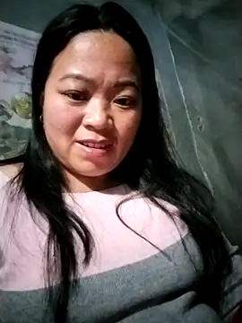 Snapshot of AlilaK2 chatting on February 11, 2026, 3:45 pm AlilaK2 online show from February 11, 2026, 3:45 pm