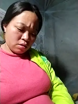 Snapshot of AlilaK2 chatting on February 8, 2026, 11:46 pm AlilaK2 online show from February 8, 2026, 11:46 pm