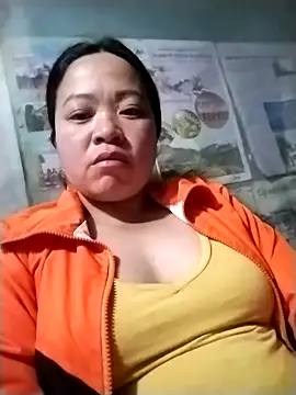 Snapshot of AlilaK2 chatting on February 13, 2026, 9:04 pm AlilaK2 online show from February 13, 2026, 9:04 pm