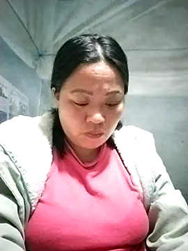 Snapshot of AlilaK2 chatting on February 20, 2026, 6:32 pm AlilaK2 online show from February 20, 2026, 6:32 pm